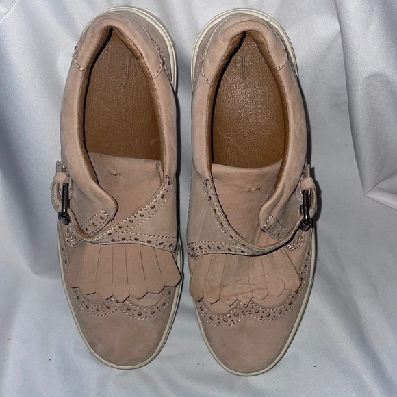 Frye Gemma Kiltie Brogue Monk Strap Sneakers Blush Pink size 7.5 - Picture 2 of 16